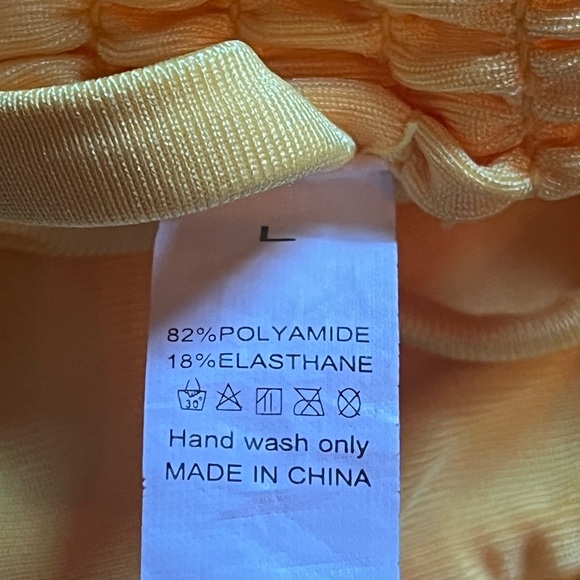 Strapless and Strappy Bikini Set with a high cut. Women’s size Large - Picture 7 of 7